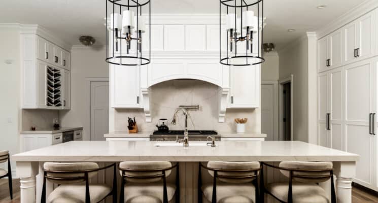 custom_white_kitchen_cabinets_quartzite