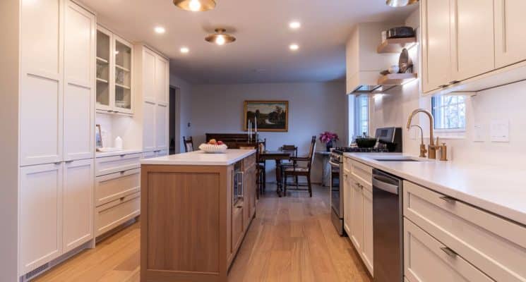 Modern Paint & White Oak Kitchen - Gibsonia, PA