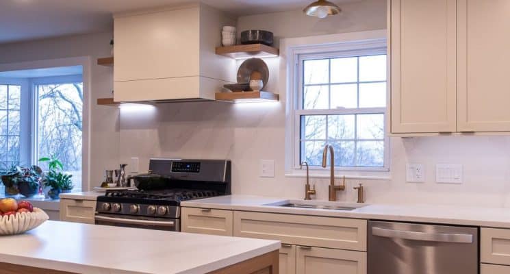 Modern Paint & White Oak Kitchen - Gibsonia, PA