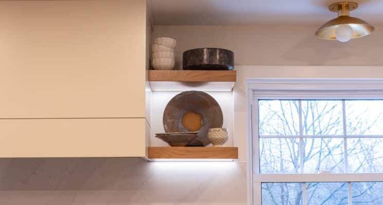 Modern Paint & White Oak Kitchen - Gibsonia, PA