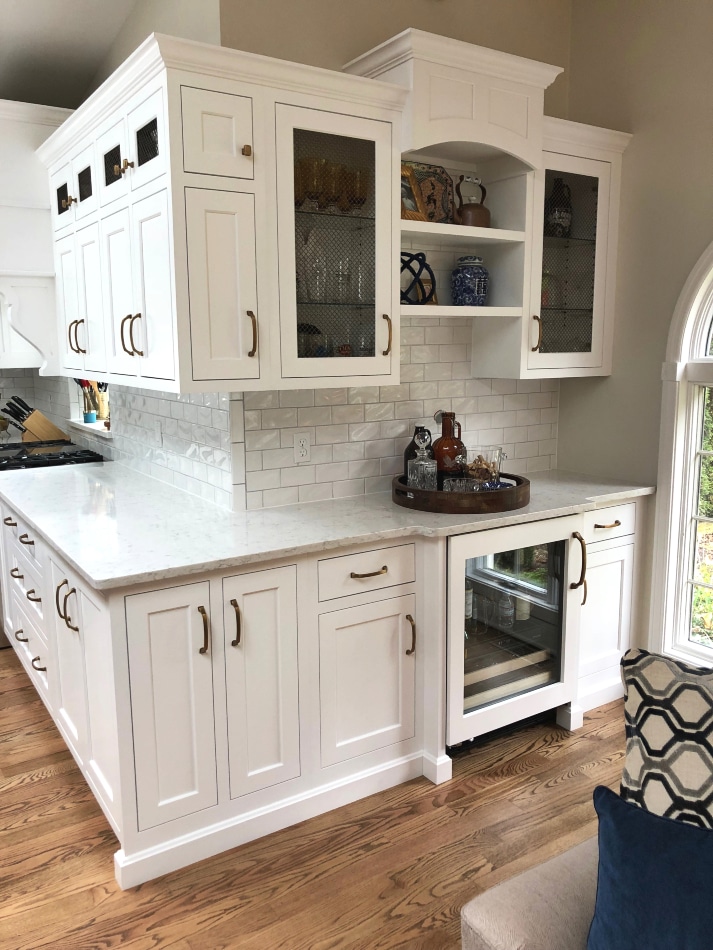 custom white kitchen cabinets
